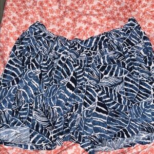 H&M L.O.G.G Collection Blue and White Leaf Print Shorts